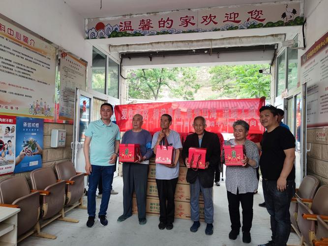 科技向善，协同致远——维慷科技股份携手康德公益开展爱心捐赠活动